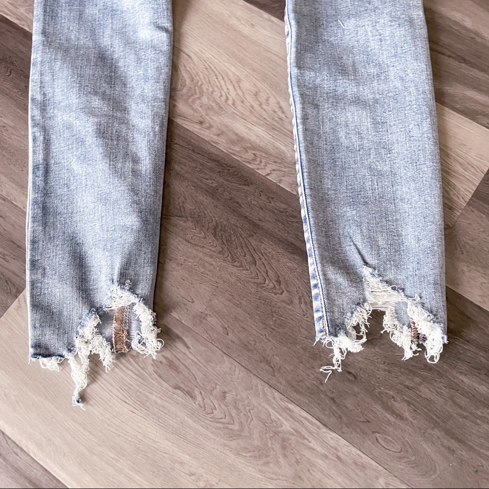 ‼️SOLD‼️ AE Light Blue Hi-Rise Jegging - Picture 6 of 10